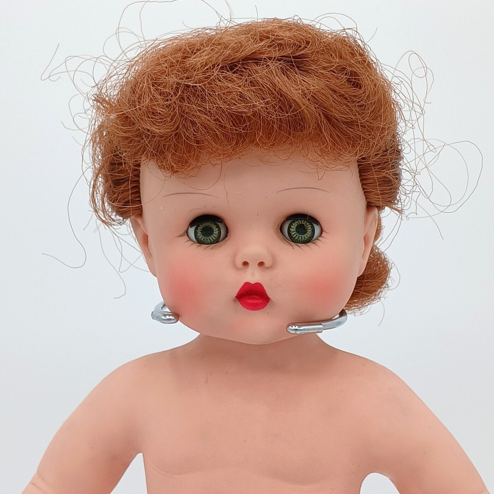 VTG Ideal Toy Corp Doll Sleepy Eyes 14-VS 2 1/2 B Auburn Green Sleepy Eye 14"